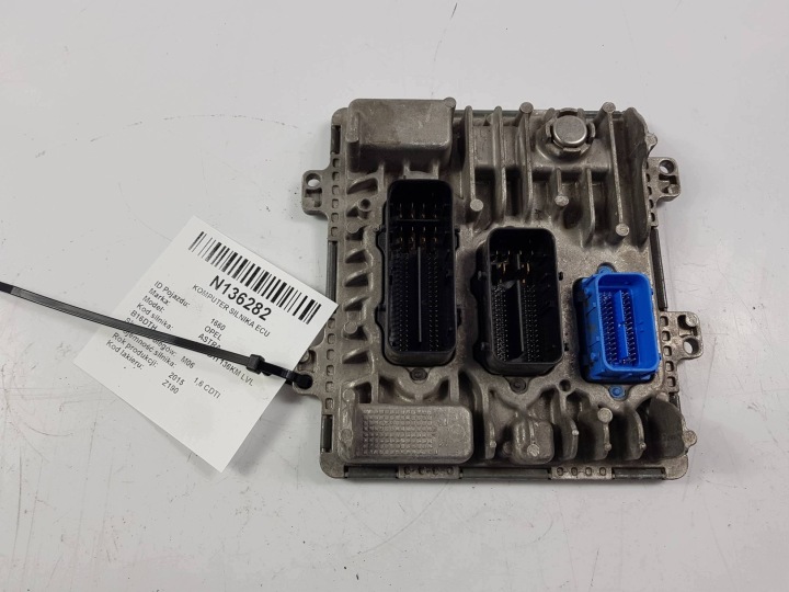 kompjuter računalo motora ECU 55491600 OPEL ASTRA J
