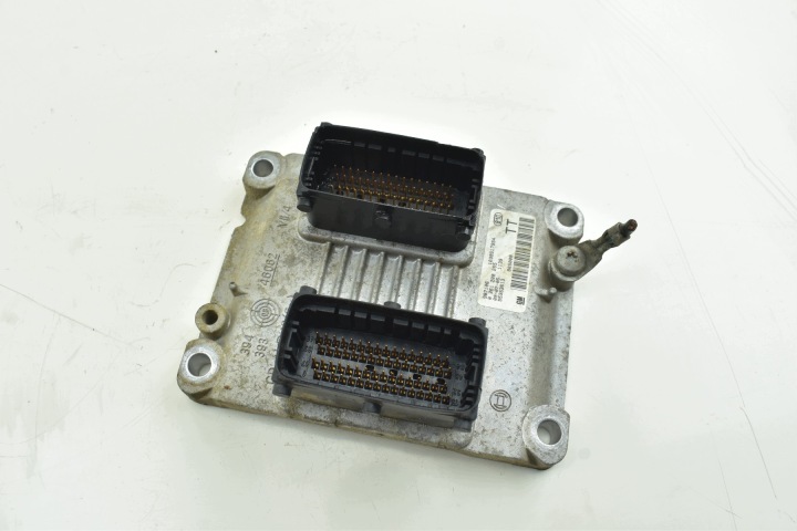 Centralina Motore OPEL MERIVA A 1.4 16V 55353613 0261208255