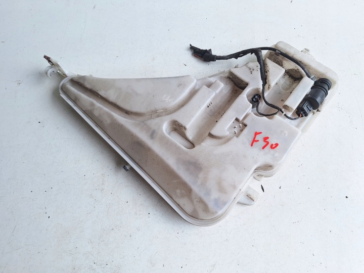 BMW 3 F31 F31 12-16 Behälter Spritzdüse