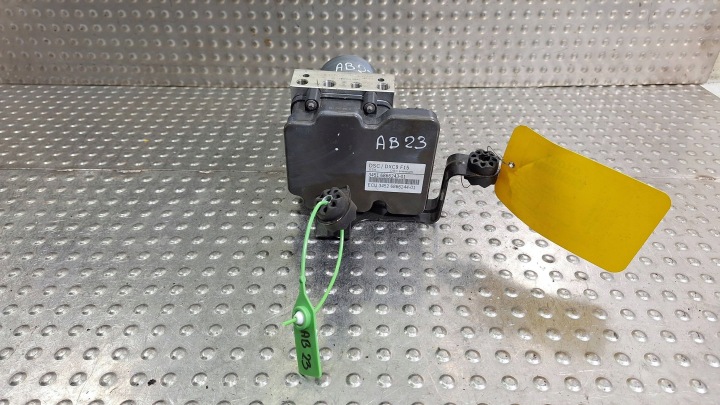 pump control unit ABS 6866243 6866244 BMW X5 F15 X6 F16 3.0D