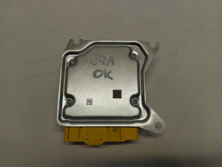 Mercedes EQA 250+ W243 Module SENSOR Airbag