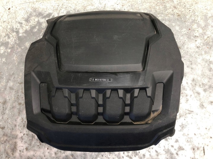 cover motor cover 1.8 2.0 TSI VW 06K103925DG