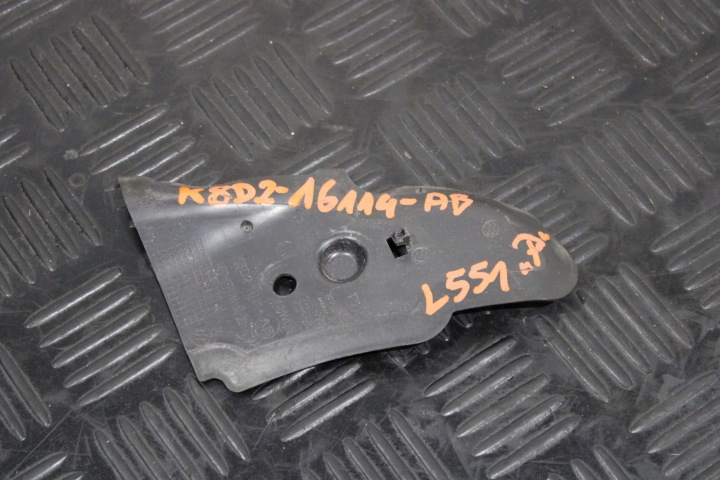Kryt záslepka pravá blatníka K8D2-16114-AB LAND ROVER EVOQUE II 2 L551
