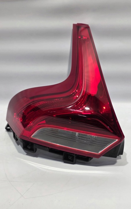 Feux phare Gauche Arrière VOLVO V40 II 12-16 Original EUROPA 31283339