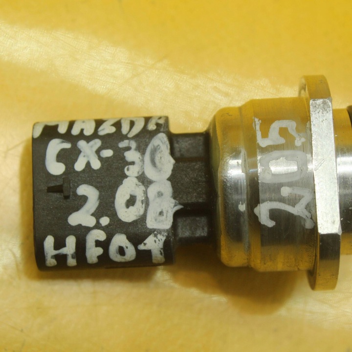 ÖLSEKTOR MAZDA CX-30 HF0118541 2.0 B 10