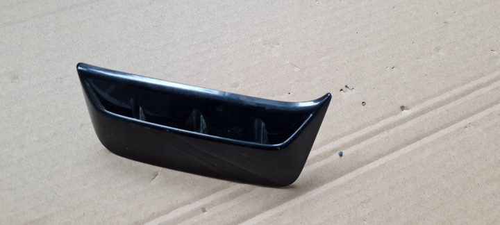 RS5 8W LIFT spoiler grid of a bumper lights rear part 8W8853468