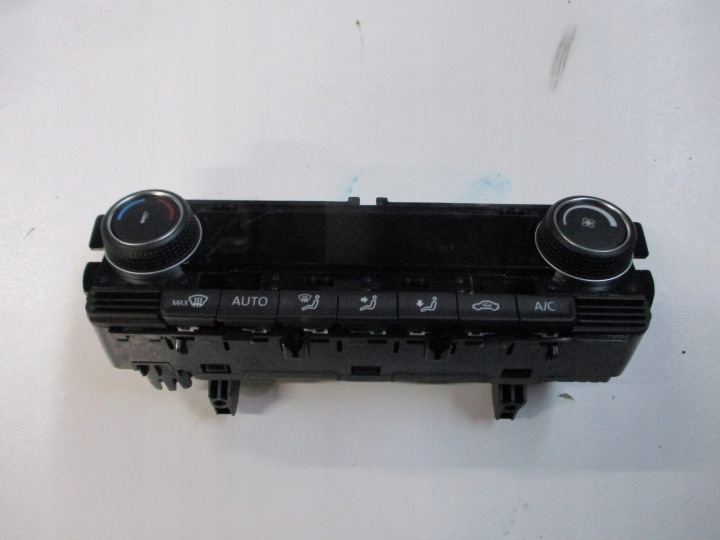 Panel of the air conditioning VW POLO 6R0 6C0 6C0907044