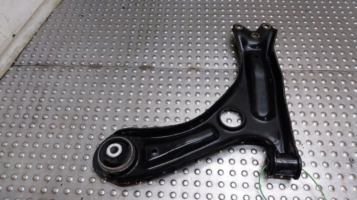 arm right front 1S0407152 SKODA CITIGO VW UP UP! SEAT MII