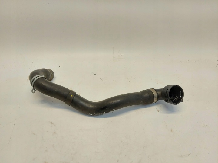 VOLVO XC40 D3 2.0 D wiring pipe of water 32222082