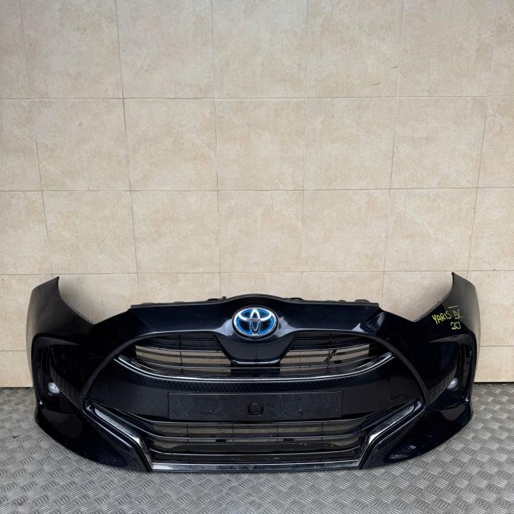 PARAURTI ANTERIORE COMPLETO TOYOTA YARIS IV 2020 ROK