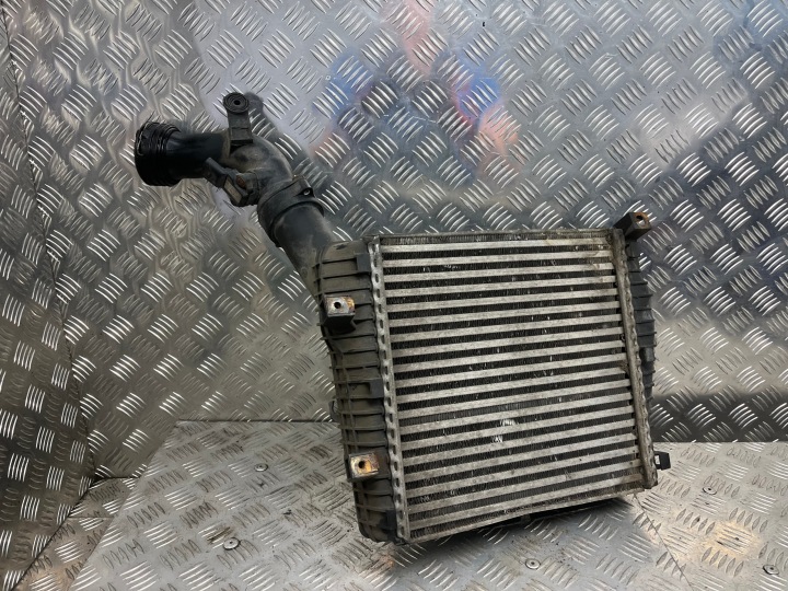 INTERKULER interkuler VOLKSWAGEN TOUAREG 7L0145803A / 038906051C