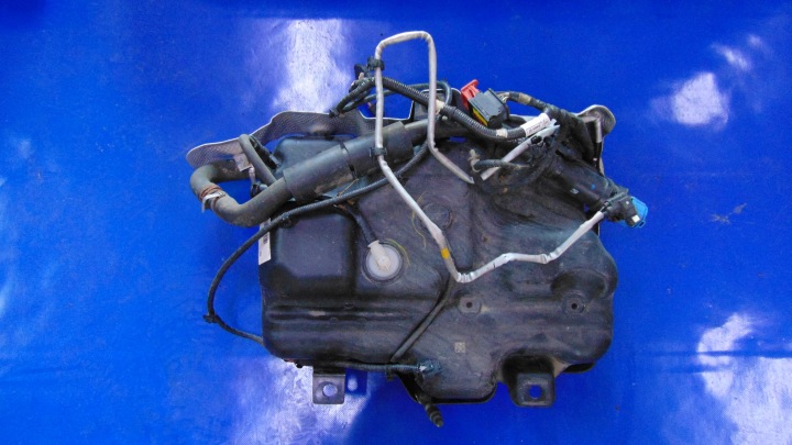 Réservoir ADBLUE Pompe 2.3DCI RENAULT MASTER III OPEL MOVANO B NISSAN NV400