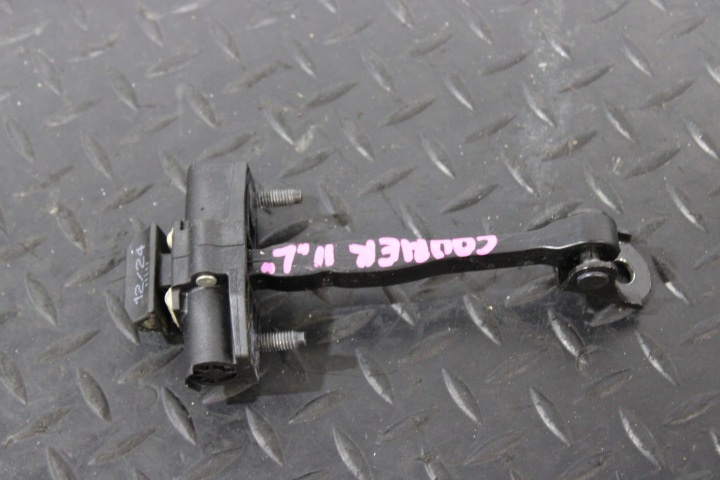 obmedzovač dvere ľavý predok FORD TRANSIT COURIER MK2 2024