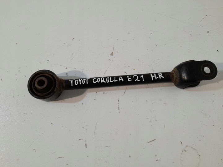 Toyota Corolla E210 E21 arm rear right (Q567)