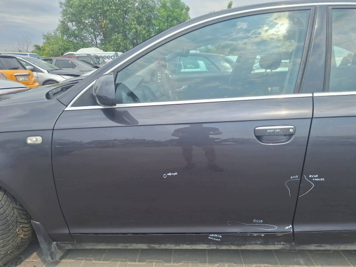 dvere kompletné ľavý predok + zrkadlo AUDI A6 C6 LZ7Q