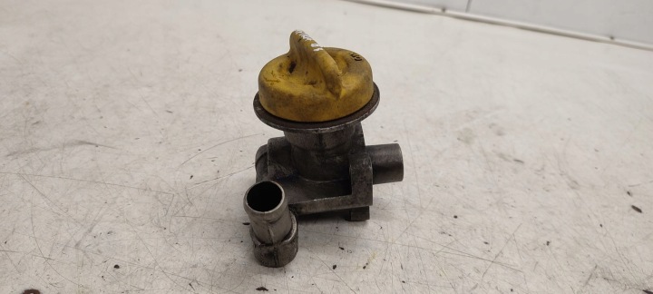 Wlew oil Opel Zafira B 1,9 CDTI