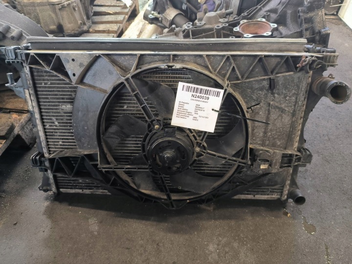 Radiatore motore usato RENAULT ESPACE IV