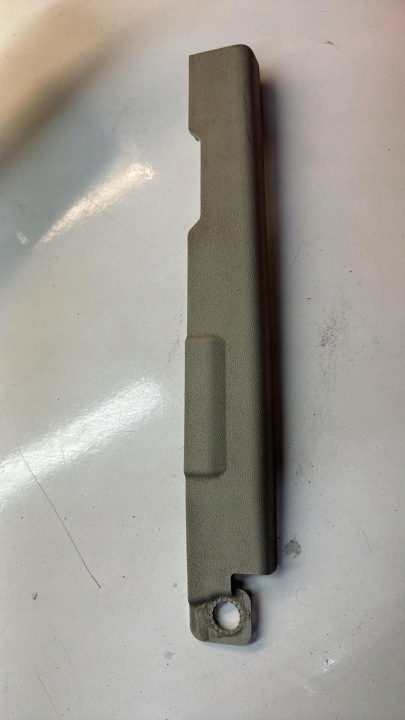 plastový ELEMENT sedačka krycia SAAB 9-3 93 12794271 11797237 03-11