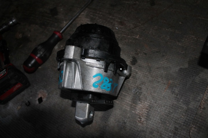 2831. Supporti motore usato sinistra BMW 9846461