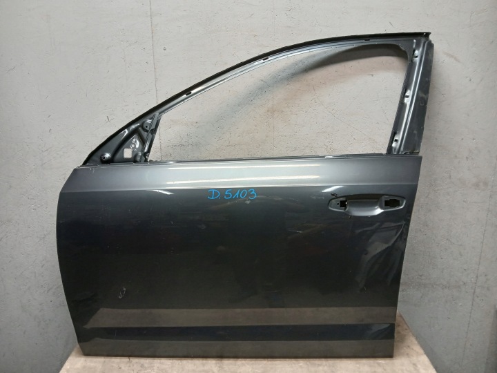 dvere predok Ľavé SKODA OCTAVIA III 3 5E