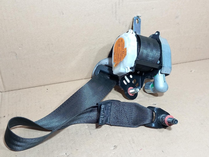 CINTURA SICUREZZA ANTERIORE sinistra Anteriore HYUNDAI i40 88810-3Z000TX