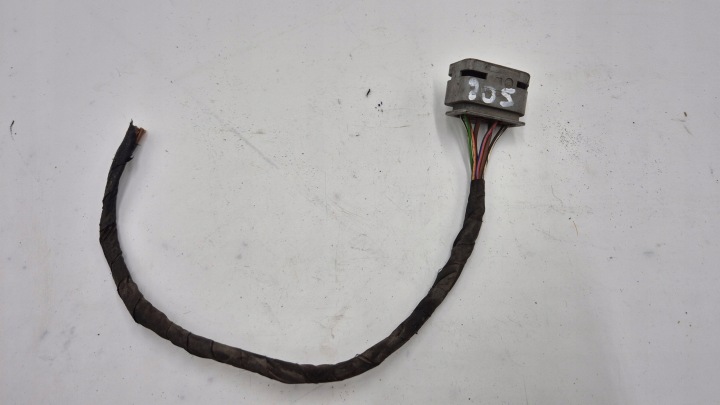 Prise Câblage Feux phare Avant 8 Pin MERCEDES W205