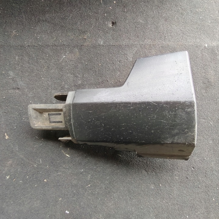 Moulage Jupe Droit PEUGEOT 2008 et SAMA Terminal échappement