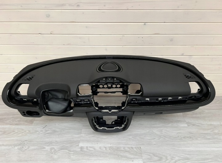 MINI F54 Clubman palubna doska konzola original