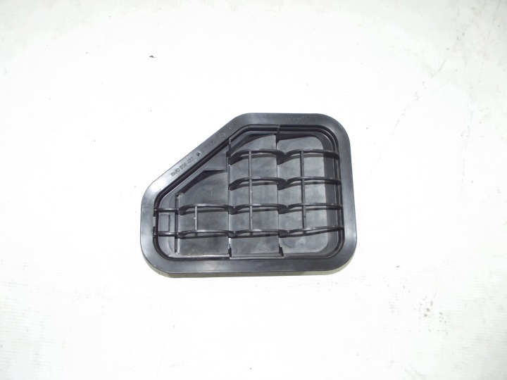 VW Golf plus Tiguan lüftungsgitter wentylacyjna der stoßstange rechts heck 5M0819466A