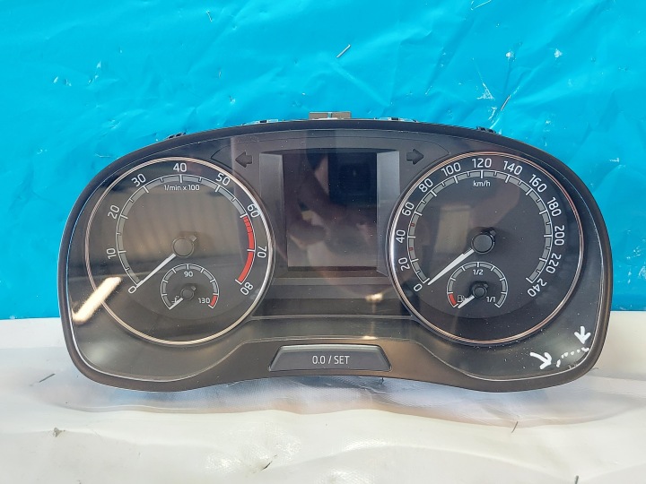 dials clock SKODA FABIA 6V 2018R 1.0 B 6V0920740D