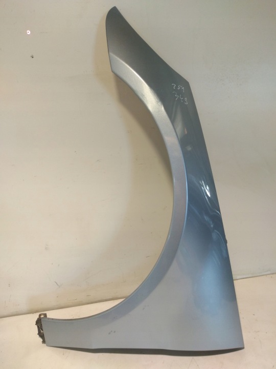 MERCEDES W251 Aile Gauche Avant c349 349