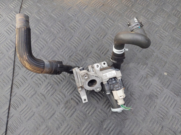 EGR valve G4D3-9D475-AA JAGUAR XF II X260 XE X760 2.0 D