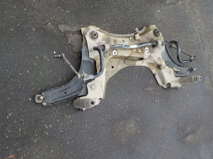 axle beam axle beam front renault scenic III 1,5 dci 2016r