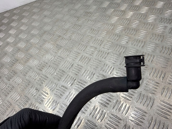 Mercedes-Benz S W221 2012 Furtun de pulverizare 5