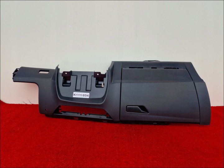 SEAT CUPRA BORN UK ANGLIK PRETINAC SUVOZAČA KONZOLI POLICA GEPEKA 10H857101A K111/854