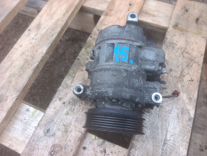 Compresseur Climatisateur air conditionné AUDI A4 B8 LIFT 2.0 TDI 8K0260805N 447280-6521