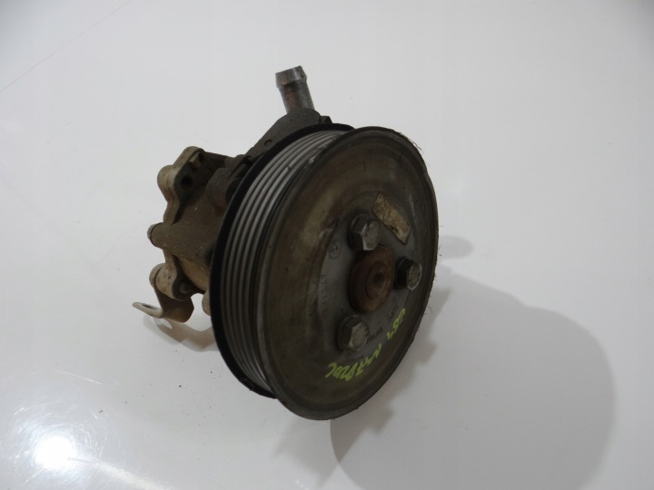 BMW X1 E84 servo pump 2.0D 6780459