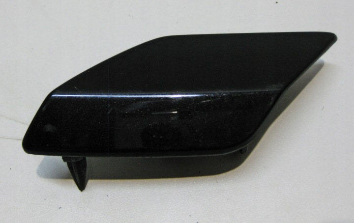 VW GOLF VI KOMBI 11R Verschlußstopfen der Spritzdüse links der Räder. LC9X 5K0955109C