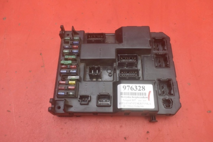 Kasten der Sicherungen BSI 9651196980 PEUGEOT 307 1 und 1.6 HDI 109 KM 01-05