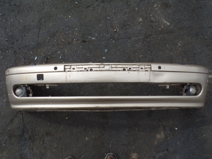 Frontstoßstange vorne BMW E39 LIFT Sensoren Parken Spritzdüse (R1)