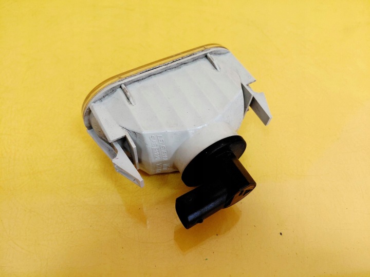 LAMP LUMINA RETRAGEREA MINI COOPER R50 1477678 NR8 7