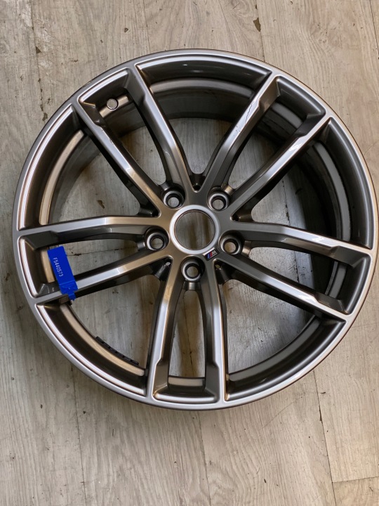 CERCHIO di alluminio BMW G30 8Jx18 ET30 5x112 8747407