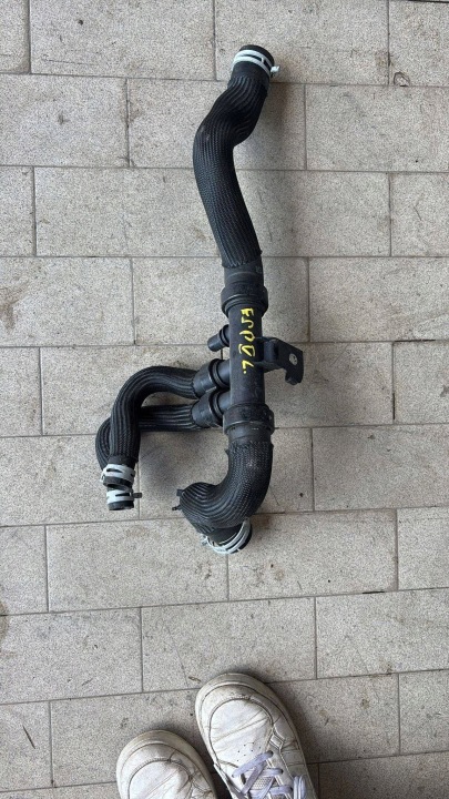 Schlauch magistrala des Wassers Renault Espace V LIFT 215034700R