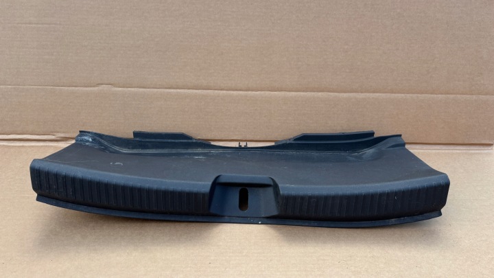 cover supports rear part upholstery boot SEAT LEON 3 III 5F0863459A KP6/UZ37
