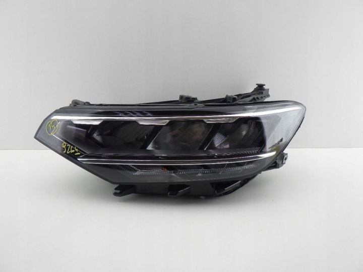 VW PASSAT B8 3G1 LIFT FULL LED 19- Licht links vorne