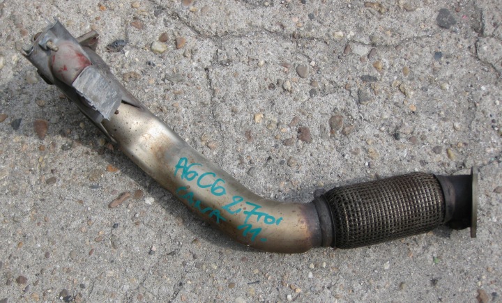AUDI A6 C6 LIFT KOMBI rohr auspuffanlage auspuff TLUMIK des Auspuffs 4F0253097