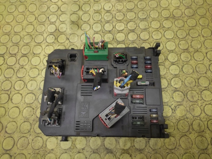 CITROEN C3 1.4 HDI modul Szkerény BSI 9648715380