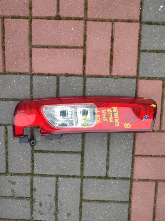 LICHT LINKS HECK MERCEDES W415 CITAN