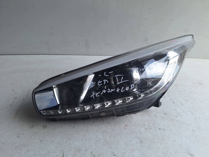 KIA CEED II 12-17 fanale faro sinistra XENON + LED UK-guida a destra 92101-A2070