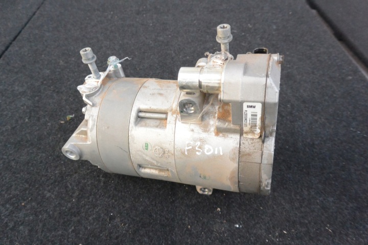 pump compressor of the air conditioning BMW 3-SERIA F30 330e LCI F45